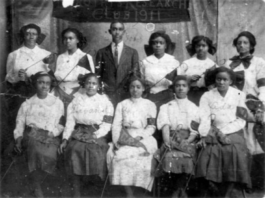 Tuggle Elementary Research Club, circa 1911