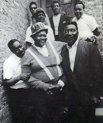 Big Mama Thornton with Muddy Waters and his band in mid-1960’s